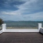 Kalypso Feriehus Míloi